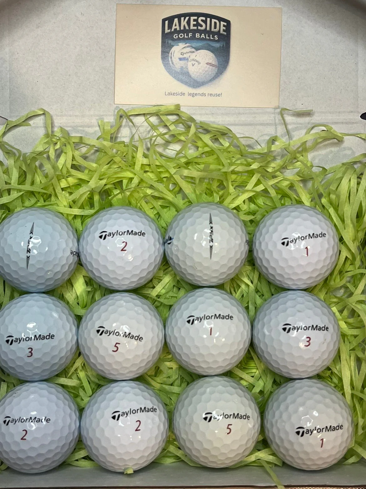 12 Taylormade TP5X White Golf balls - Image 3