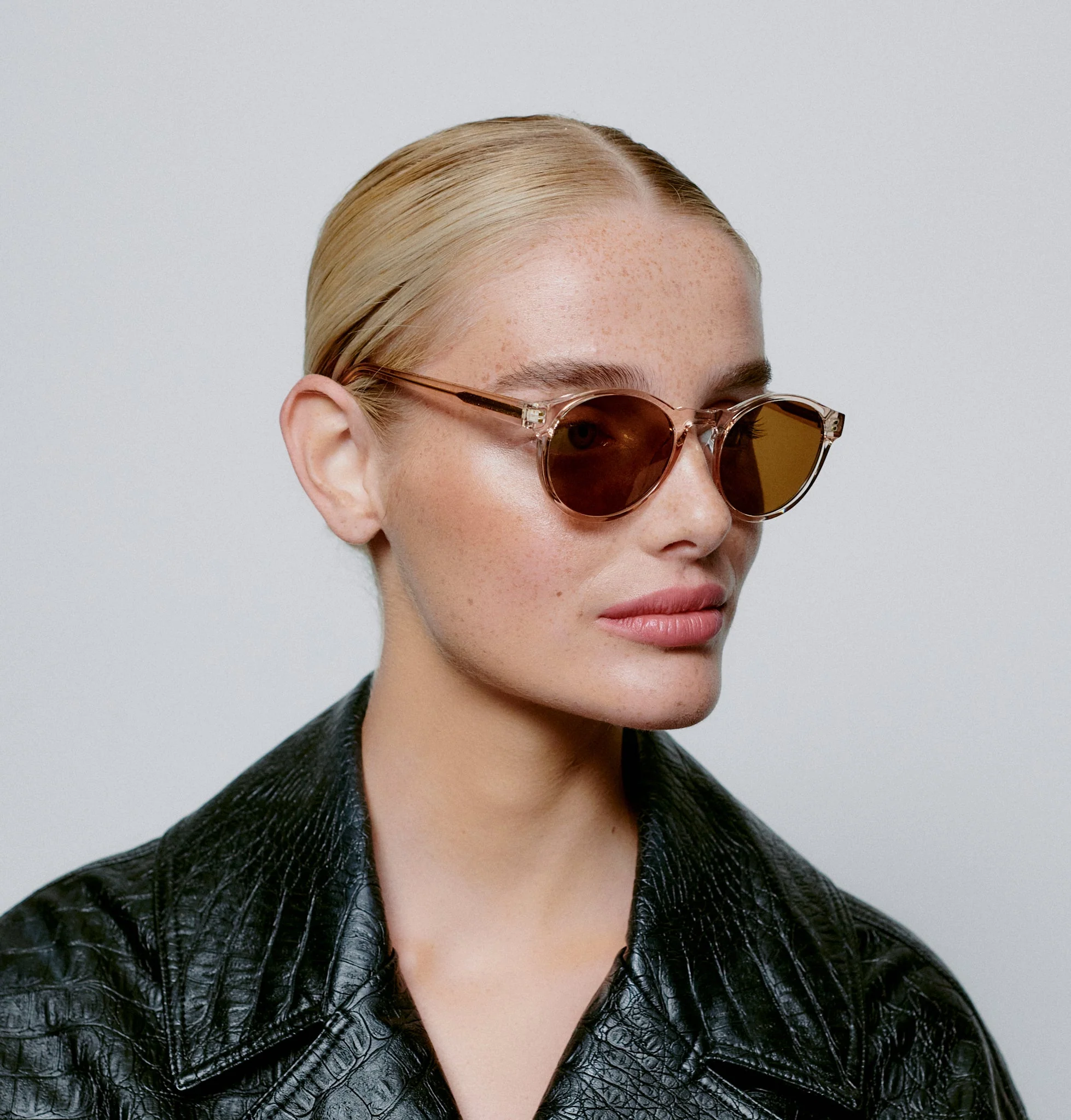 A.KJÆRBEDE Marvin Round Champagne Unisex UV400 Sunglasses - Image 6