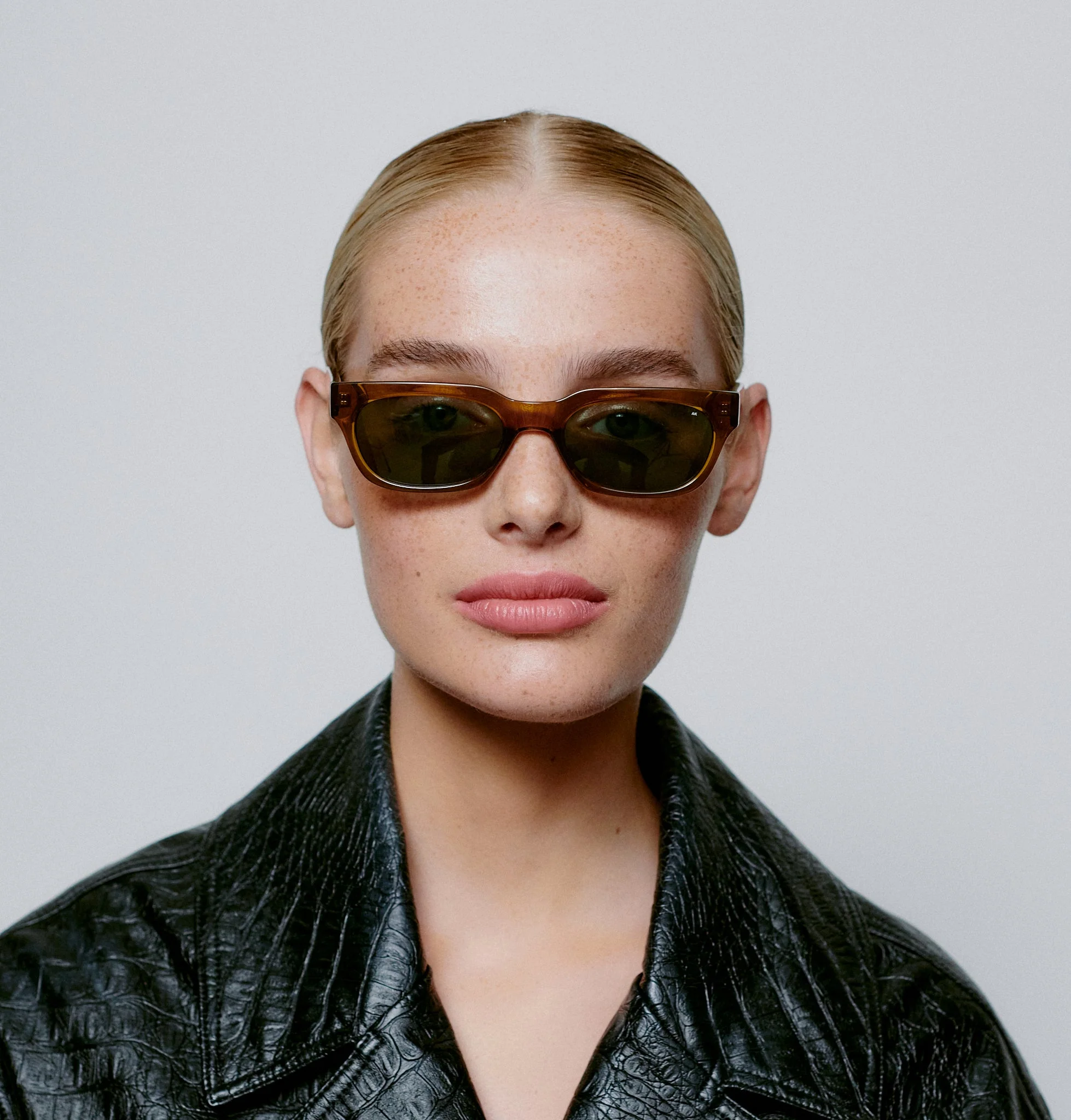 A.KJÆRBEDE BROR Sunglasses l Smoke Transparent - Image 8