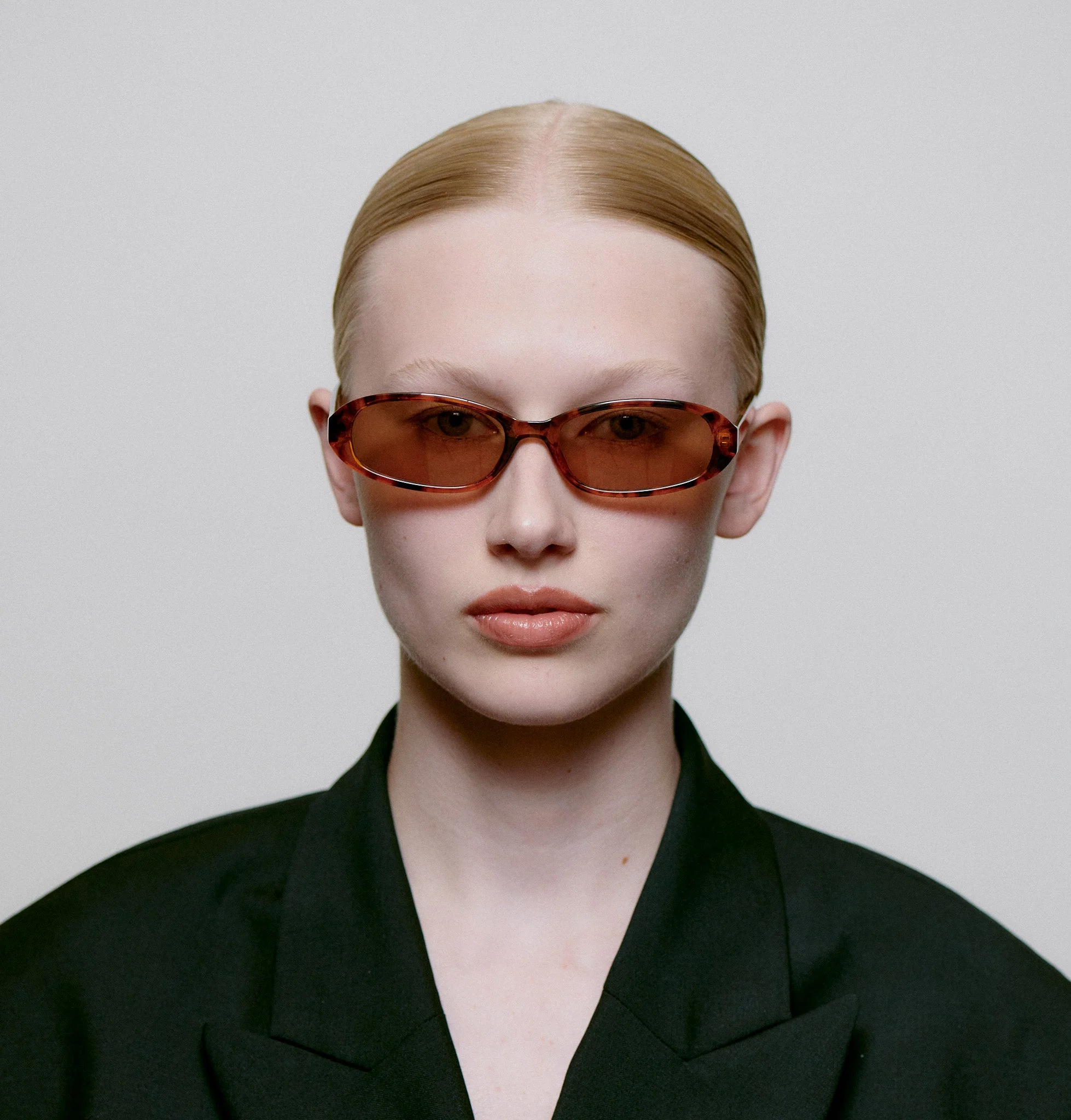 A.KJÆRBEDE MACY Sunglasses l Havana Tortoise - Image 2