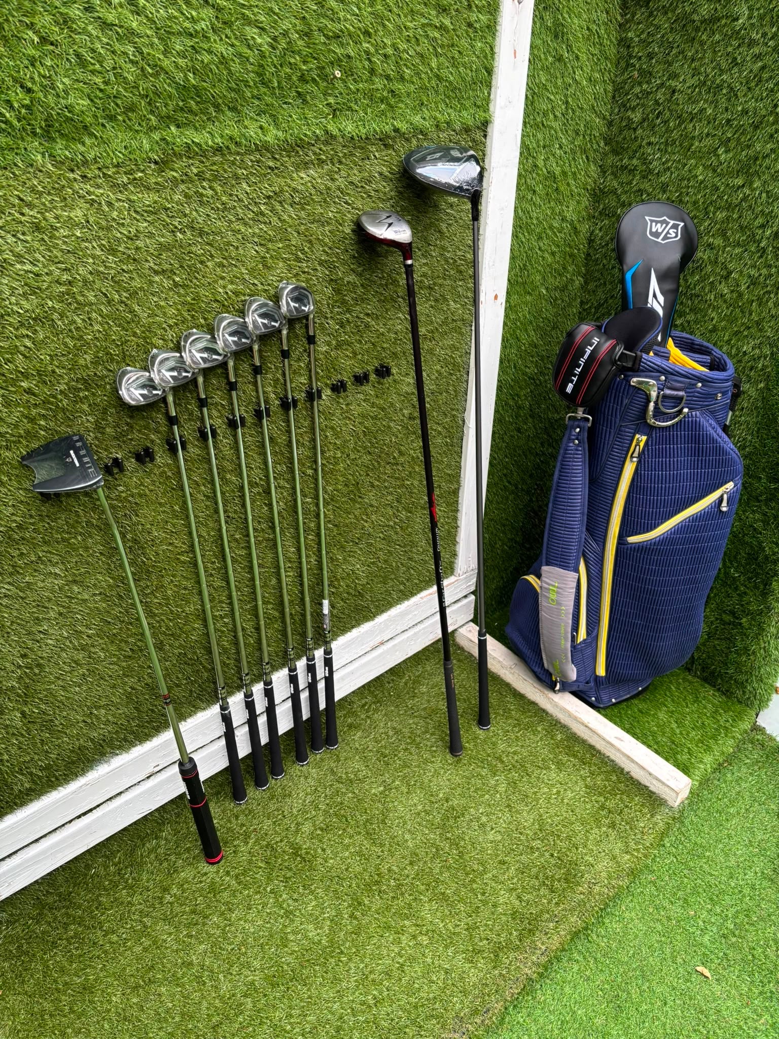 Brand New Wilson Staff D7 XS Golf Set, Brand New Driver & Irons, Brand New Infinite Bucktown Putter, Premium OUUL Stand Bag - Image 19