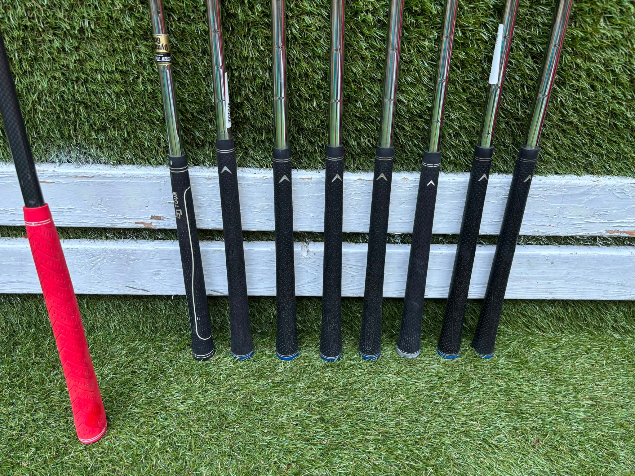 Callaway Apex DCB Irons, Mizuno Driver, Odyssey Lab Putter & TaylorMade Team Tour Cart Bag - Image 29
