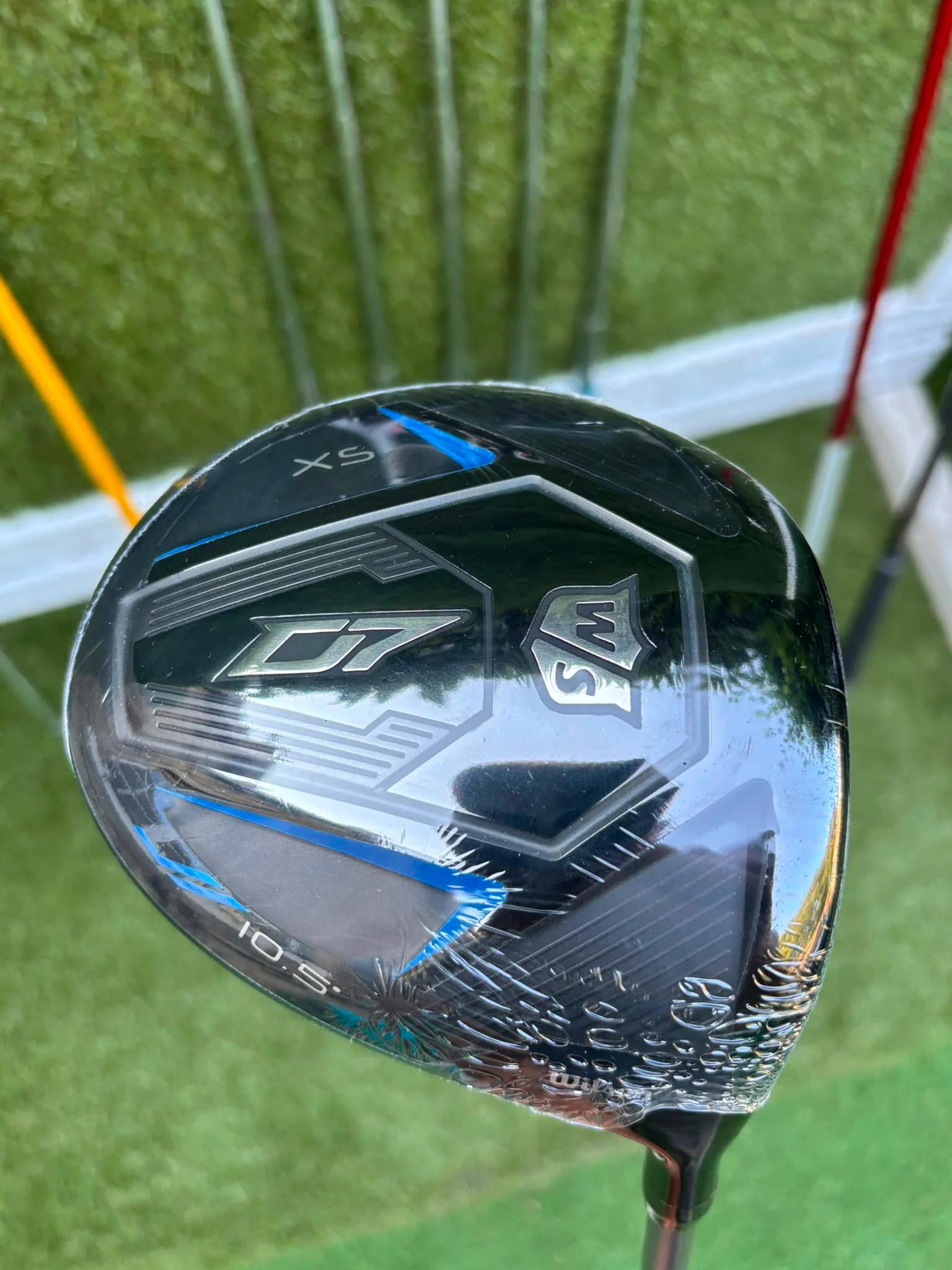 Cobra King S9 Irons, New Wilson Driver, TaylorMade Wood, New V Series Putter & Callaway Dry Waterproof Cart Bag Free P&P - Image 11