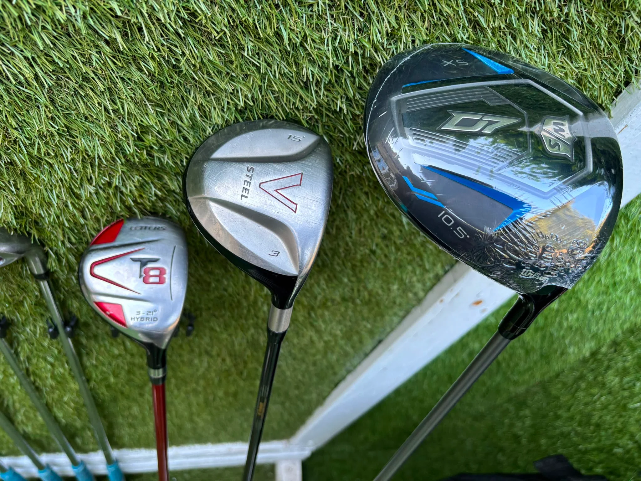 Cobra King S9 Irons, New Wilson Driver, TaylorMade Wood, New V Series Putter & Callaway Dry Waterproof Cart Bag Free P&P - Image 9