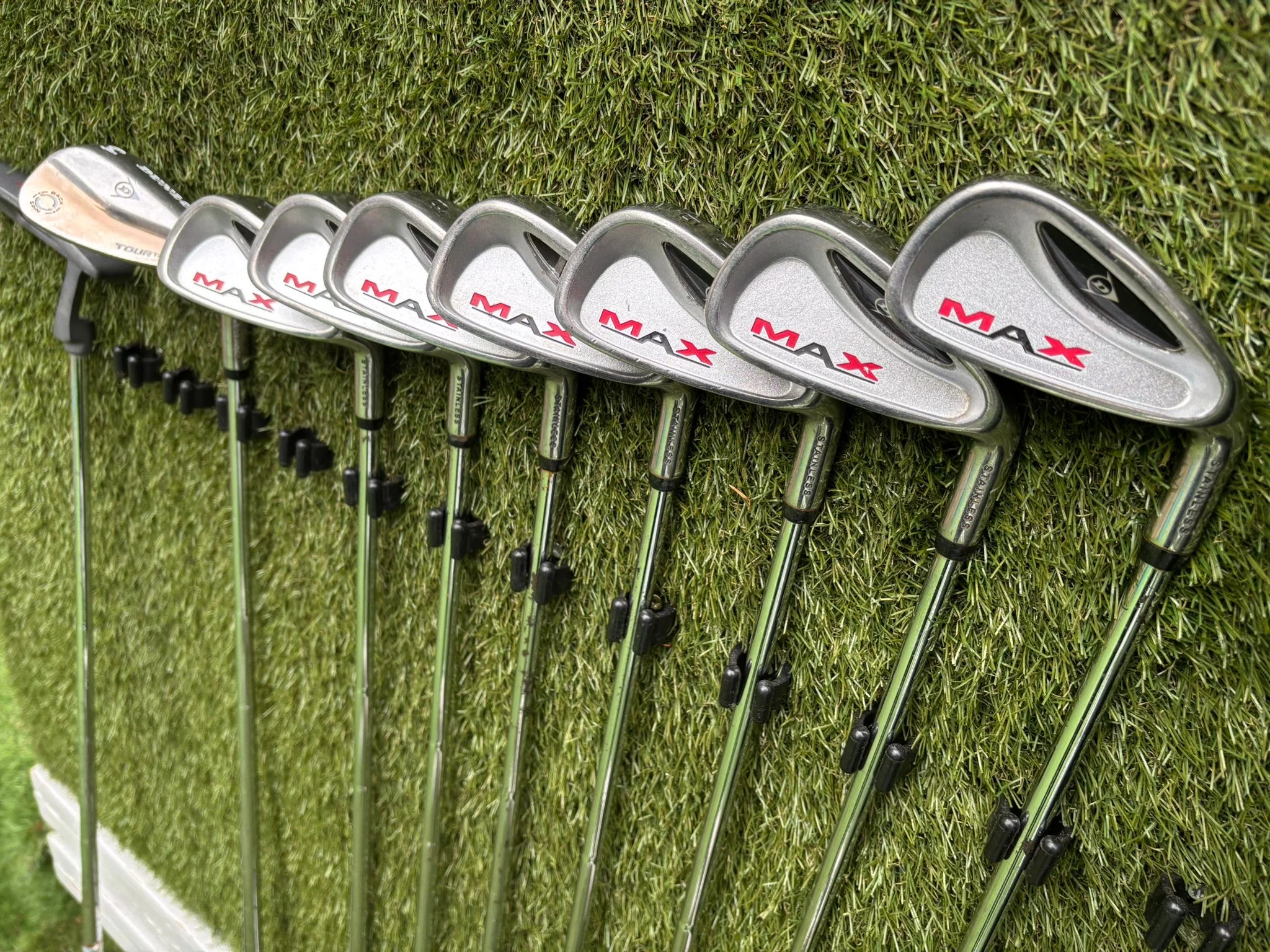 Dunlop MAX Golf Set with Matching Woods, 64° Wedge & Jaxx Stand Bag - Image 11