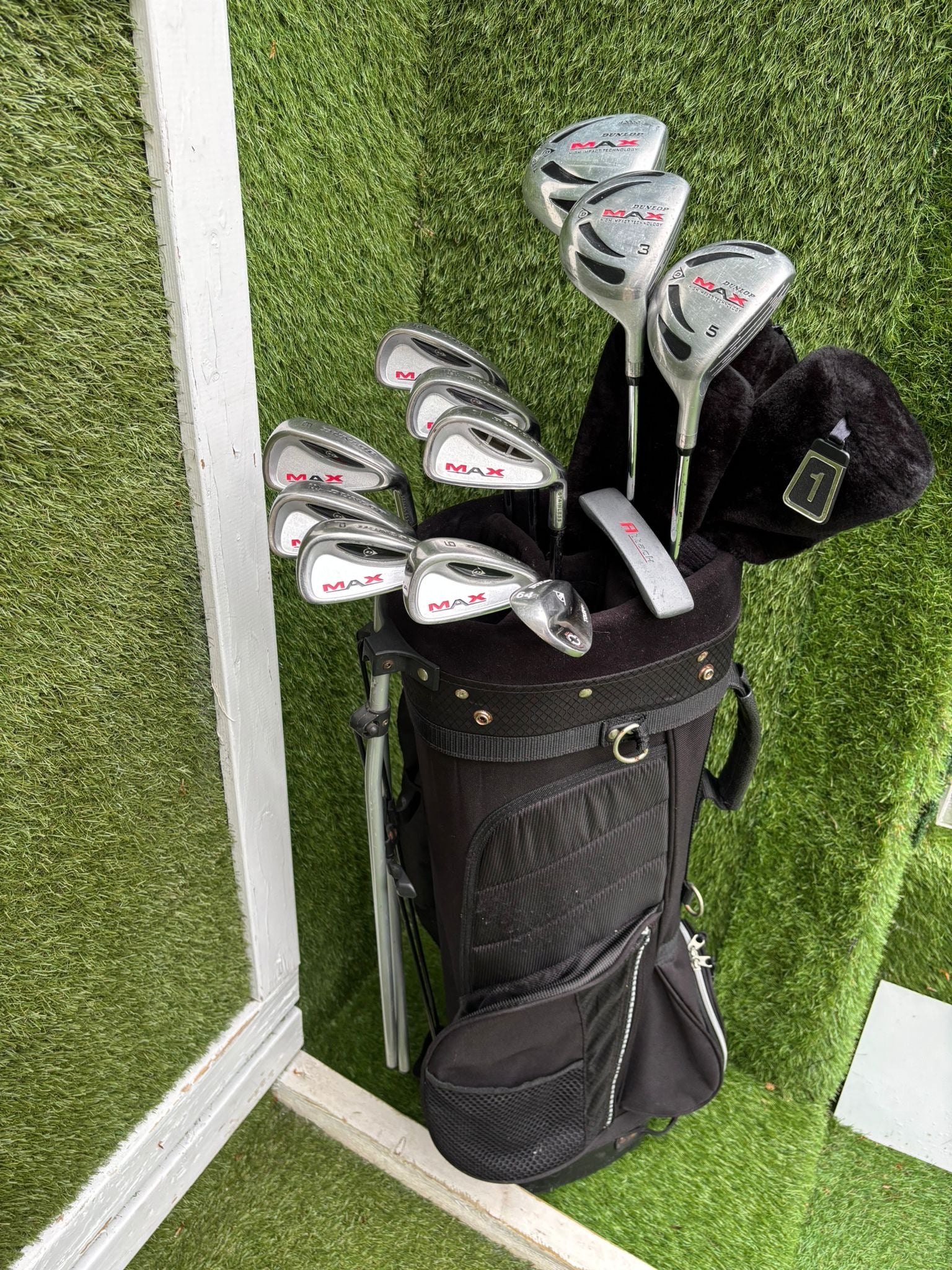 Dunlop MAX Golf Set with Matching Woods, 64° Wedge & Jaxx Stand Bag - Image 12