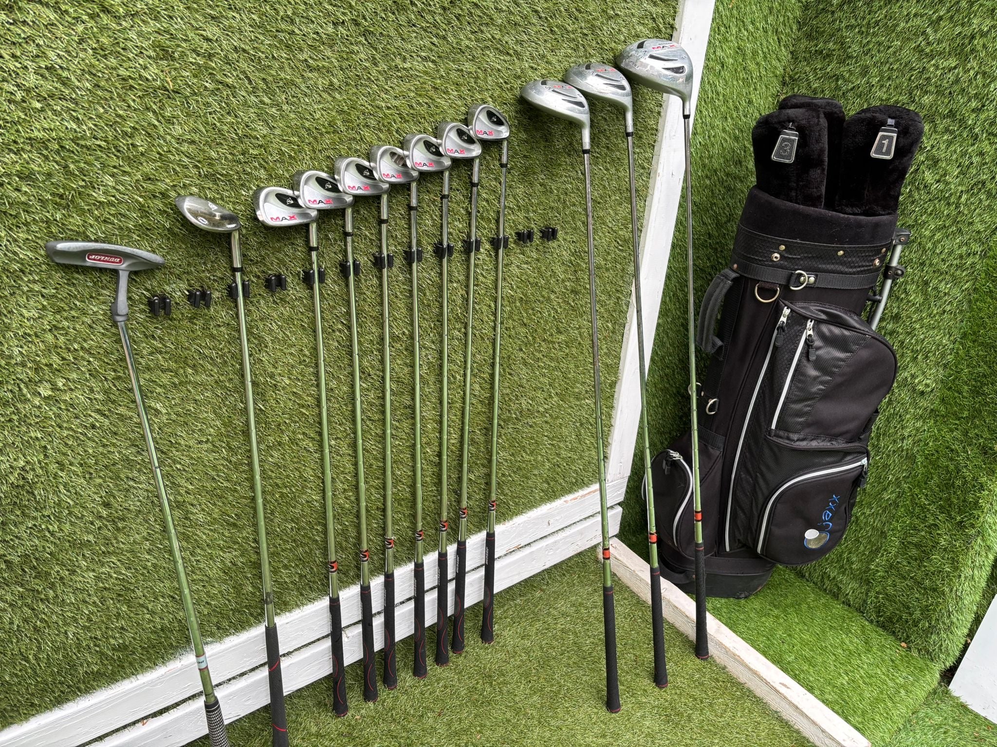Dunlop MAX Golf Set with Matching Woods, 64° Wedge & Jaxx Stand Bag - Image 14