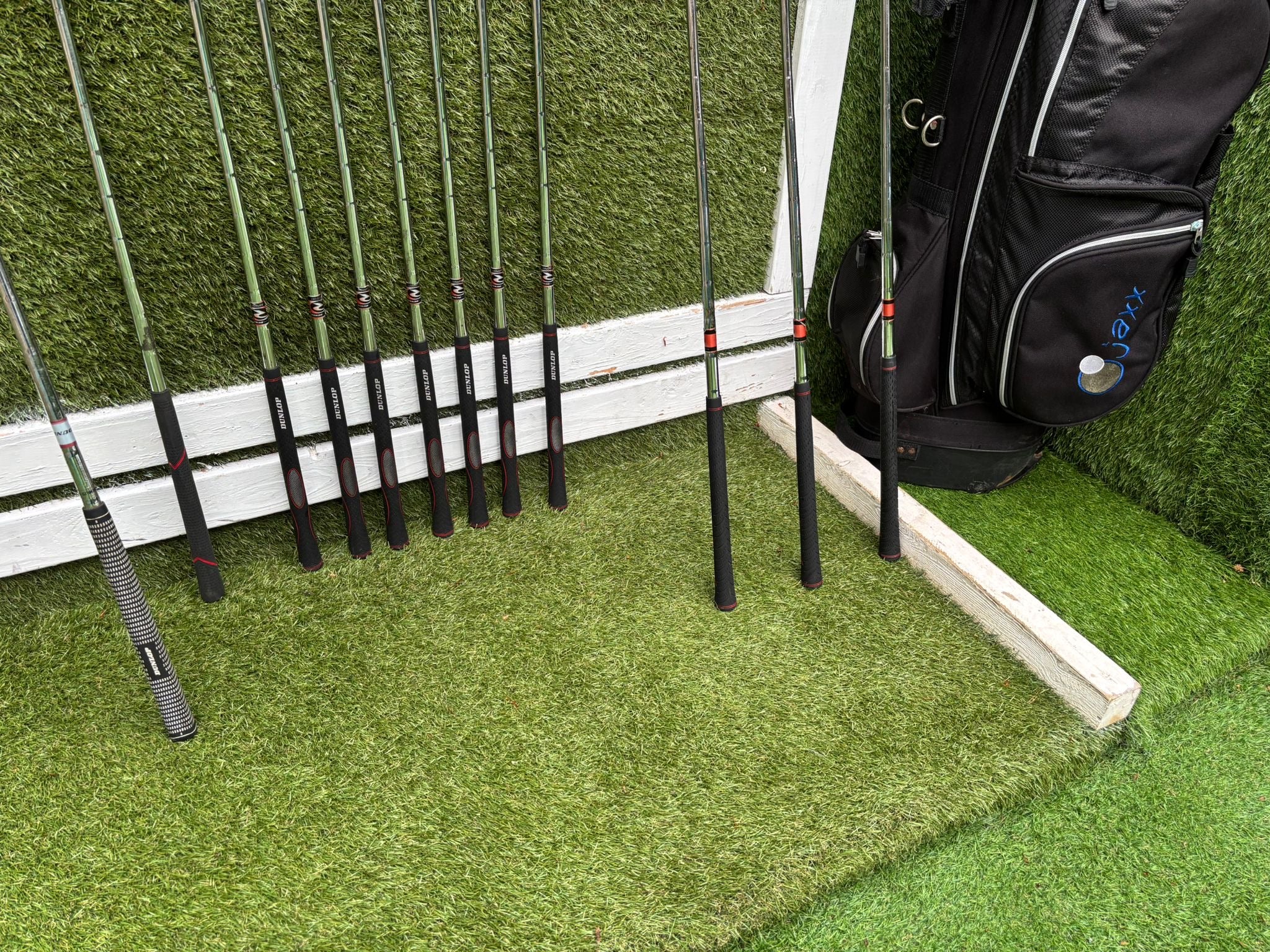 Dunlop MAX Golf Set with Matching Woods, 64° Wedge & Jaxx Stand Bag - Image 18