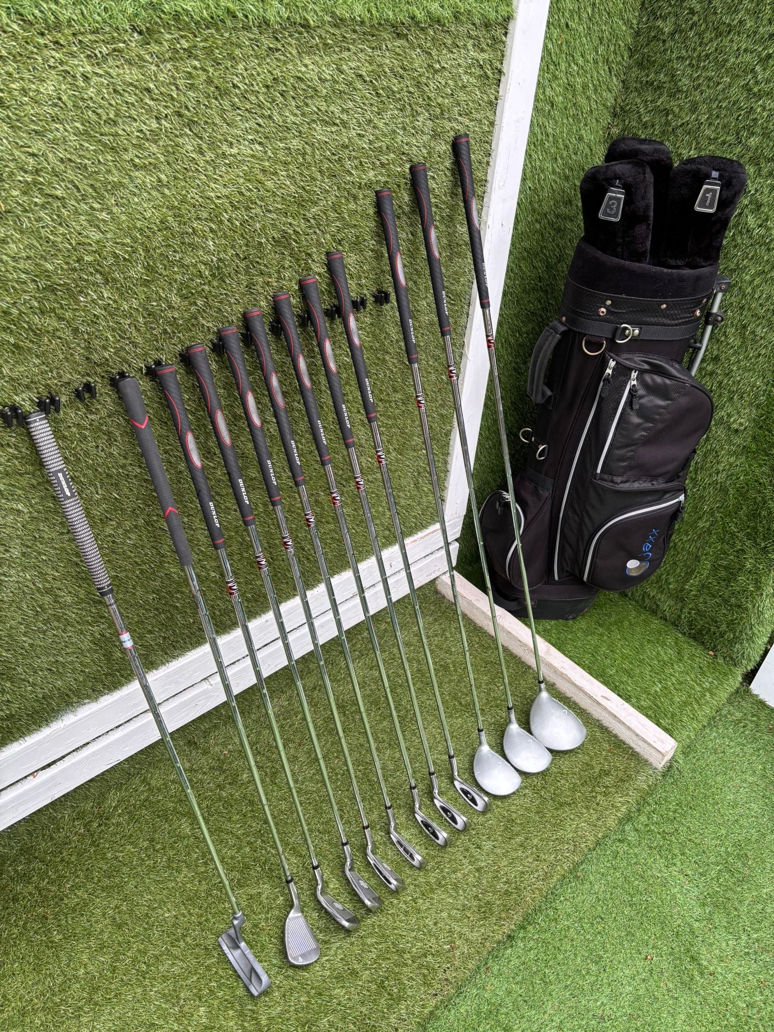 Dunlop MAX Golf Set with Matching Woods, 64° Wedge & Jaxx Stand Bag - Image 25