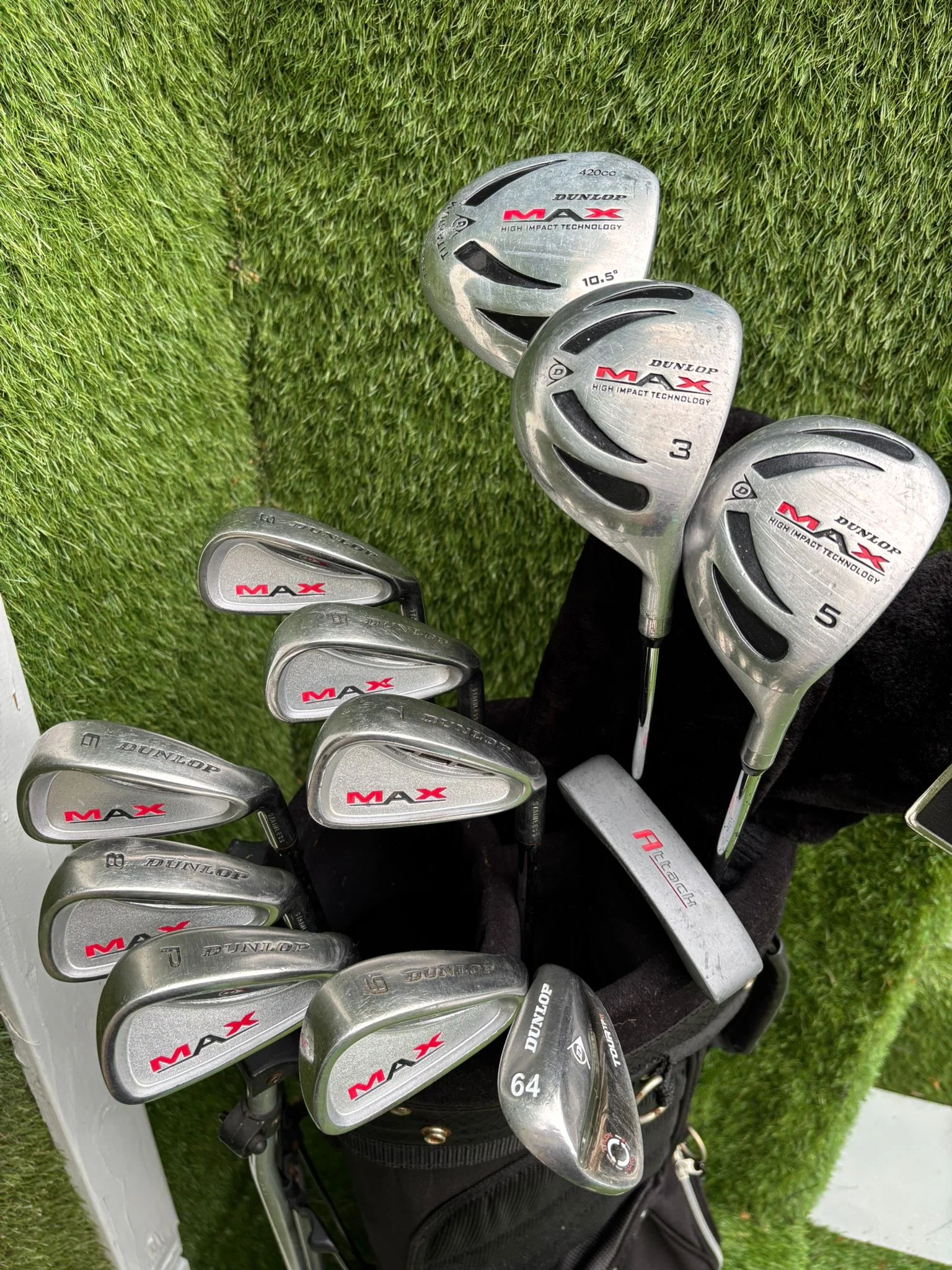 Dunlop MAX Golf Set with Matching Woods, 64° Wedge & Jaxx Stand Bag - Image 7