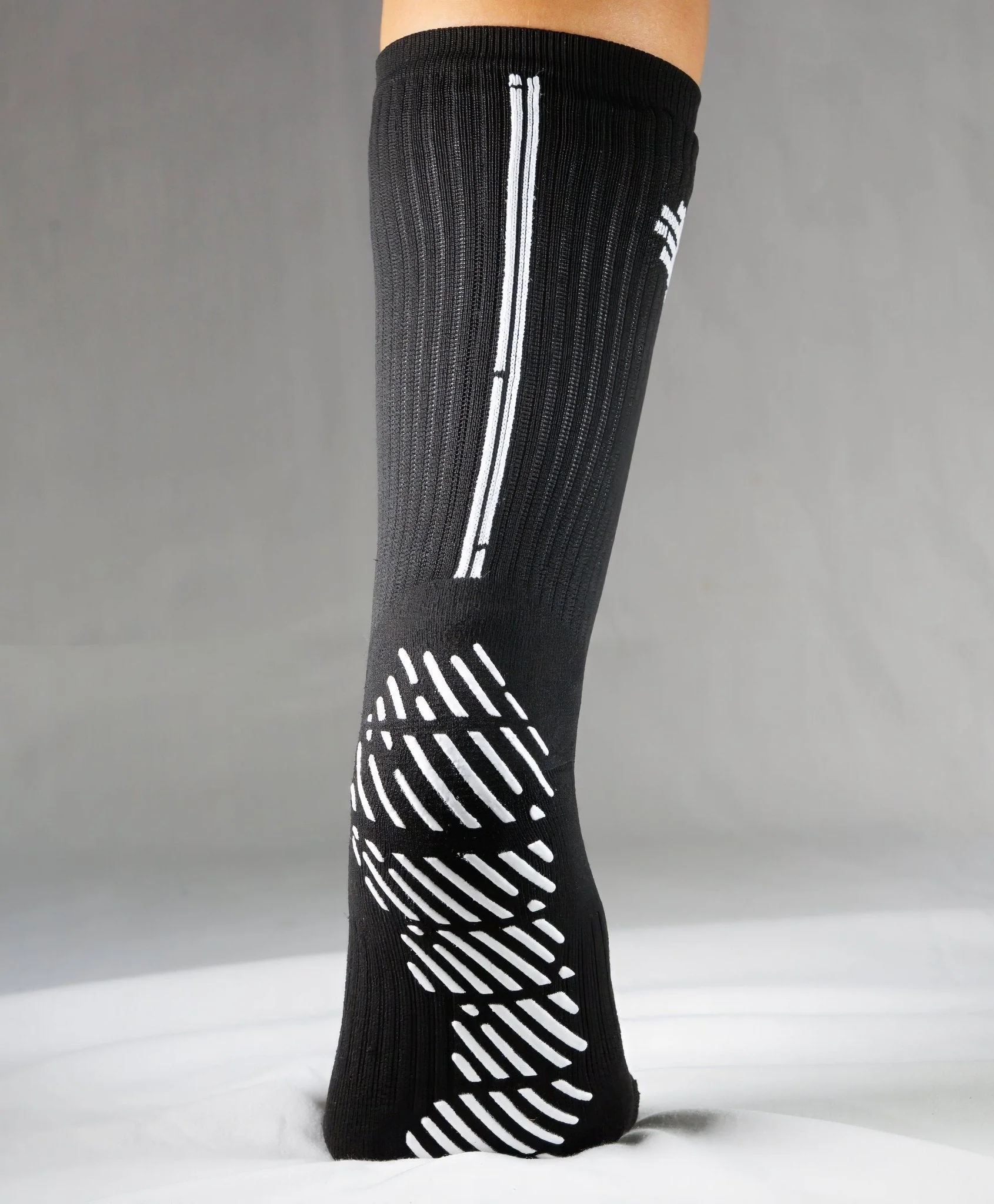 GRIP SOCKS - Performance Bundle - 3 Pairs - Image 12