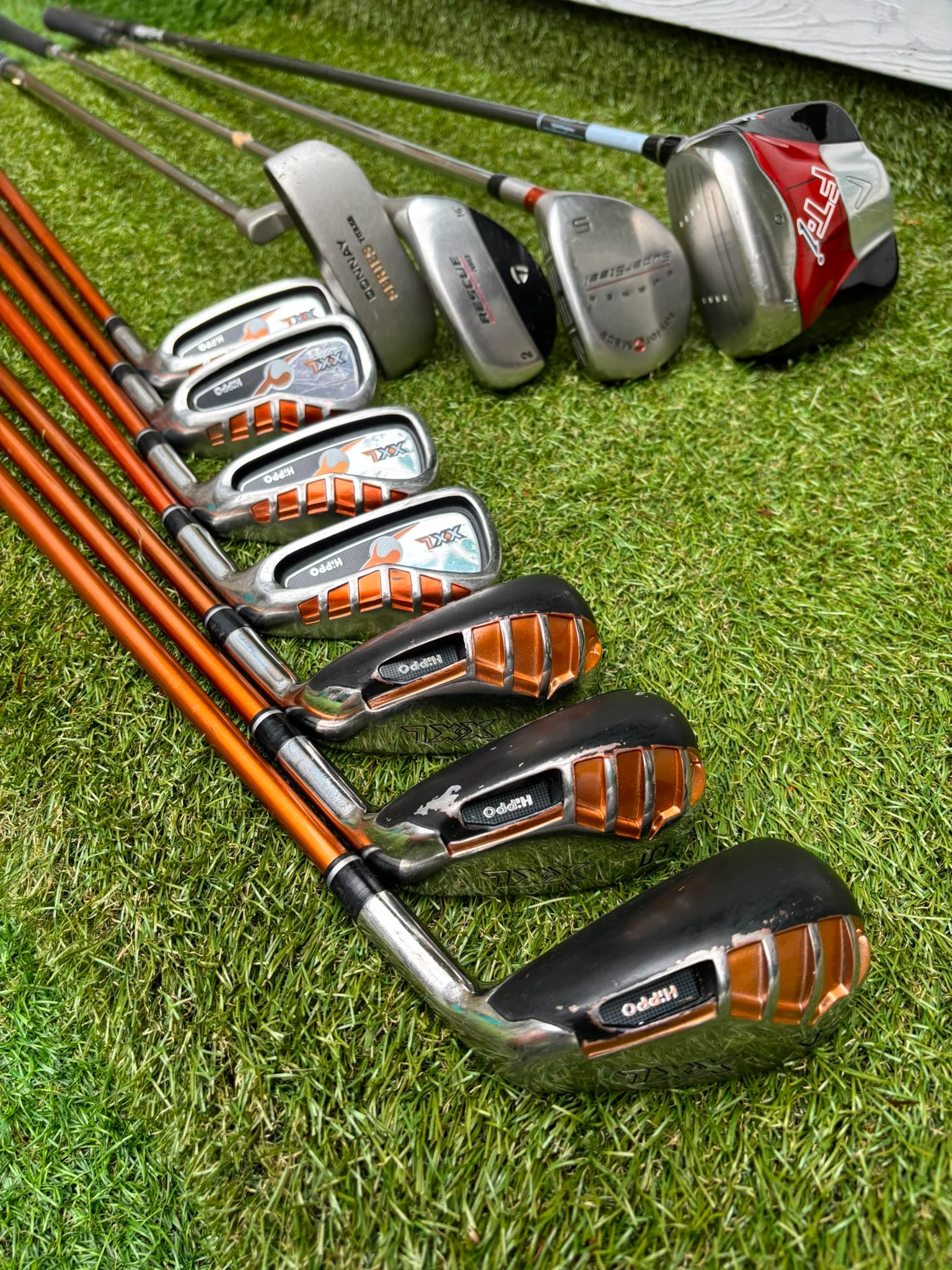Hippo XXL Golf Set with Callaway FT-i Draw Driver, TaylorMade Rescue & Hex Stand Bag - Image 3