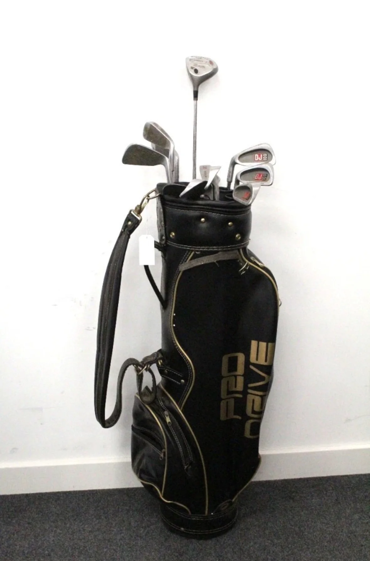 Howson full golf set 3-PW & SW - Putter -Driver - Bag - Left Handed Free Delivery - Image 3
