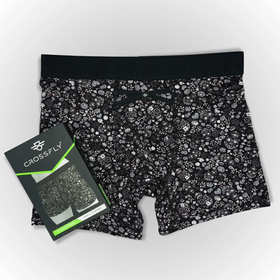 IKON Men's 6" Boxers - Skulls and Heart Black - Image 3