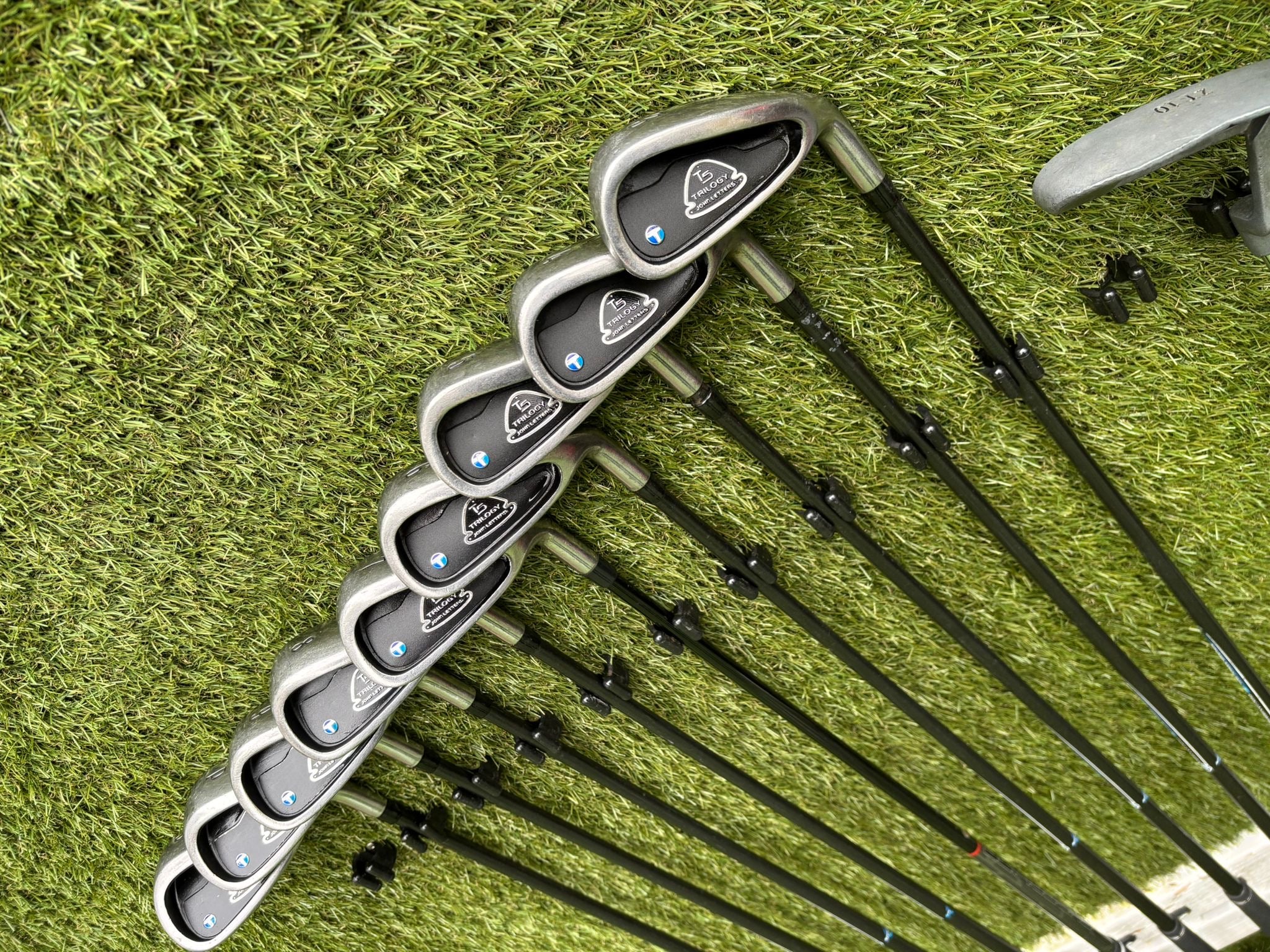 John Letters Trilogy T5 13-Club Graphite Set with Motocaddy Bag - Image 11