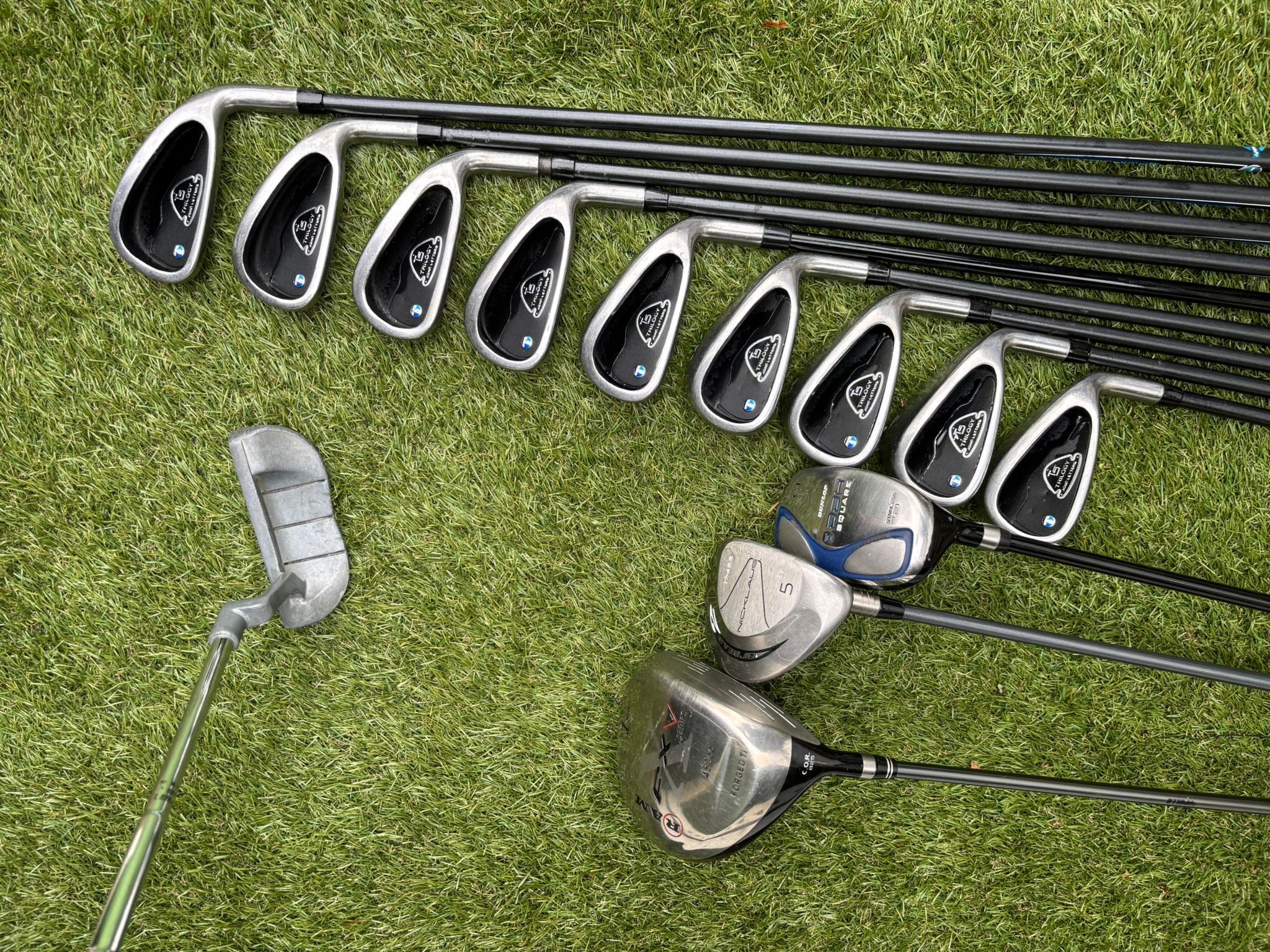 John Letters Trilogy T5 13-Club Graphite Set with Motocaddy Bag - Image 25