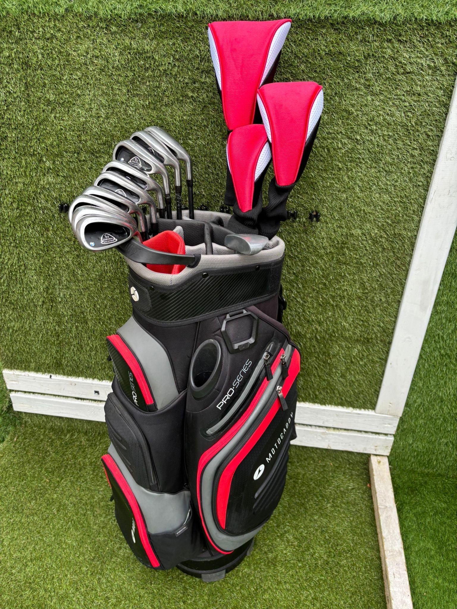 John Letters Trilogy T5 13-Club Graphite Set with Motocaddy Bag - Image 3
