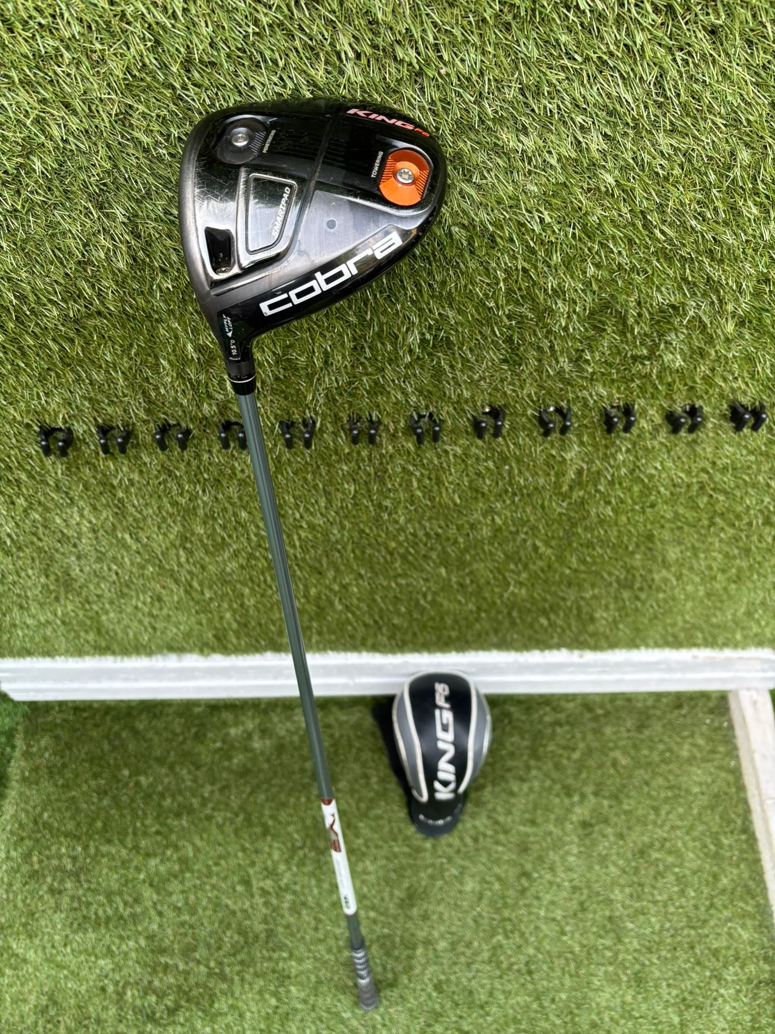 Left-Handed Cobra KING F6 Driver with Fujikura Speeder Shaft & Headcover - Image 10