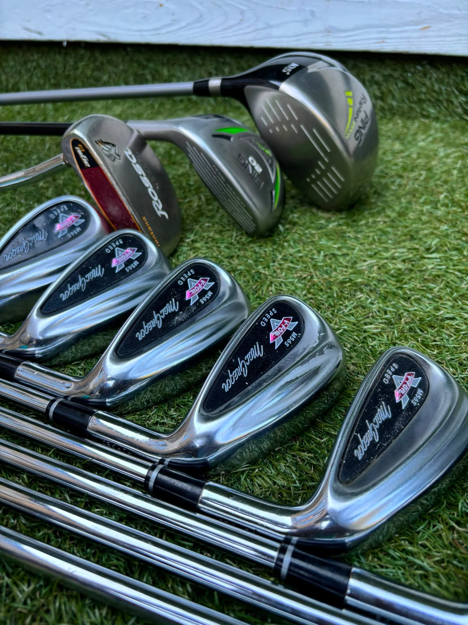 MacGregor V-Foil M565 Irons, Ping Driver, Ping Hybrid, TaylorMade Putter & Premium OUUL Camouflage Stand Bag - Image 3