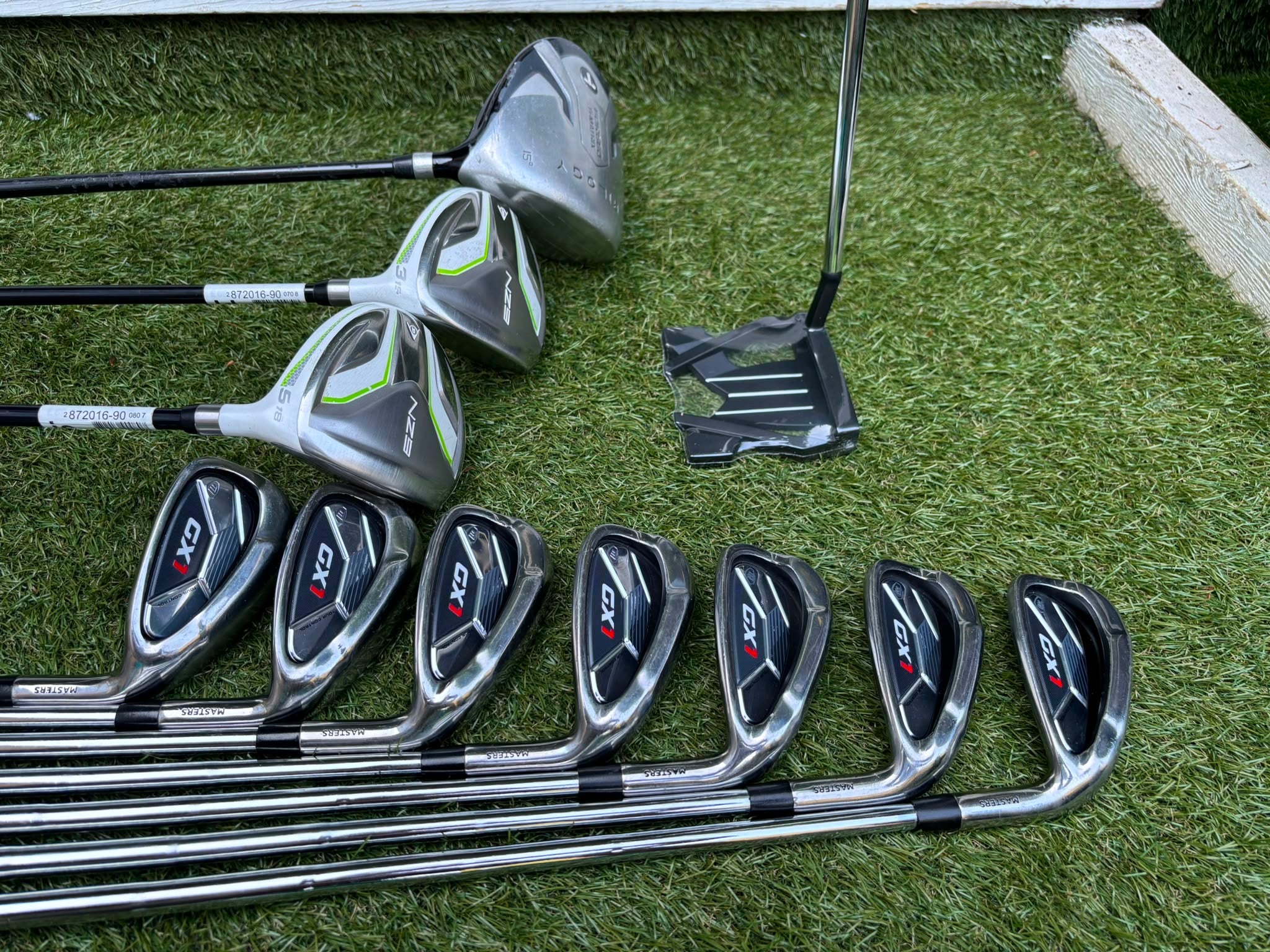 Masters GX1 Irons, Trilogy Ti-Matrix Driver, Dunlop NZ9 Fairway Woods, Wilson Infinite Buckingham Putter & PowaKaddy Cart Bag - Image 10