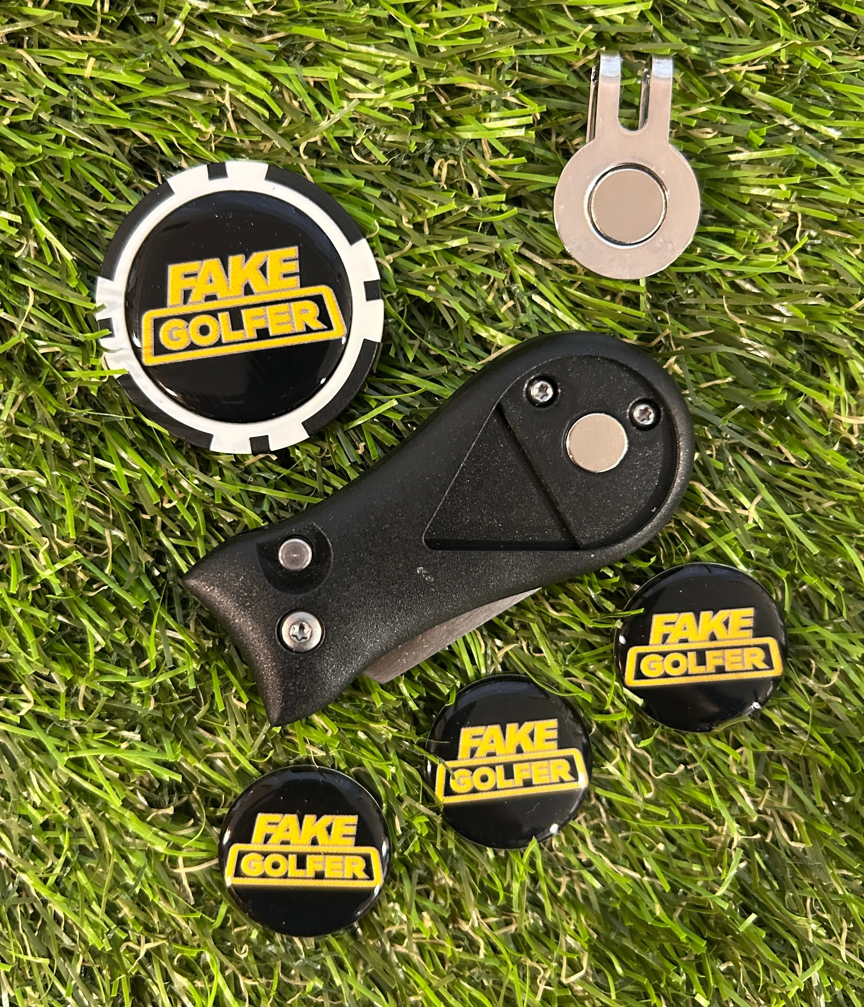 New Zealand Golf plastic Pitchfork Magnetic Hat Clip With 3 Markers And Poker chip - Image 5