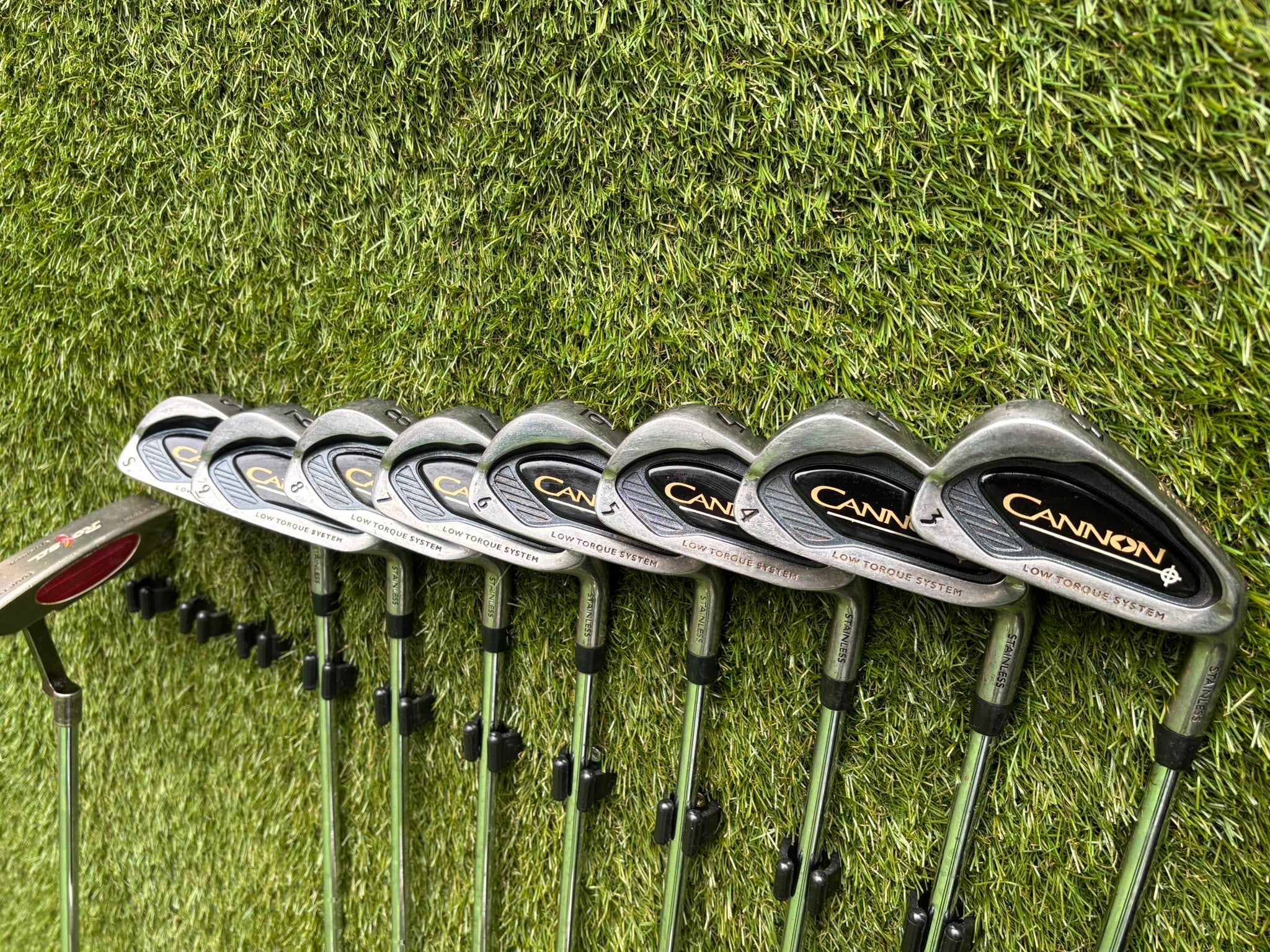 Nike Ignite Dymo² Driver, Spalding Cannon Irons (3–9, SW), TaylorMade Rescue & Rossa Putter | Callaway Stand Bag - Image 13