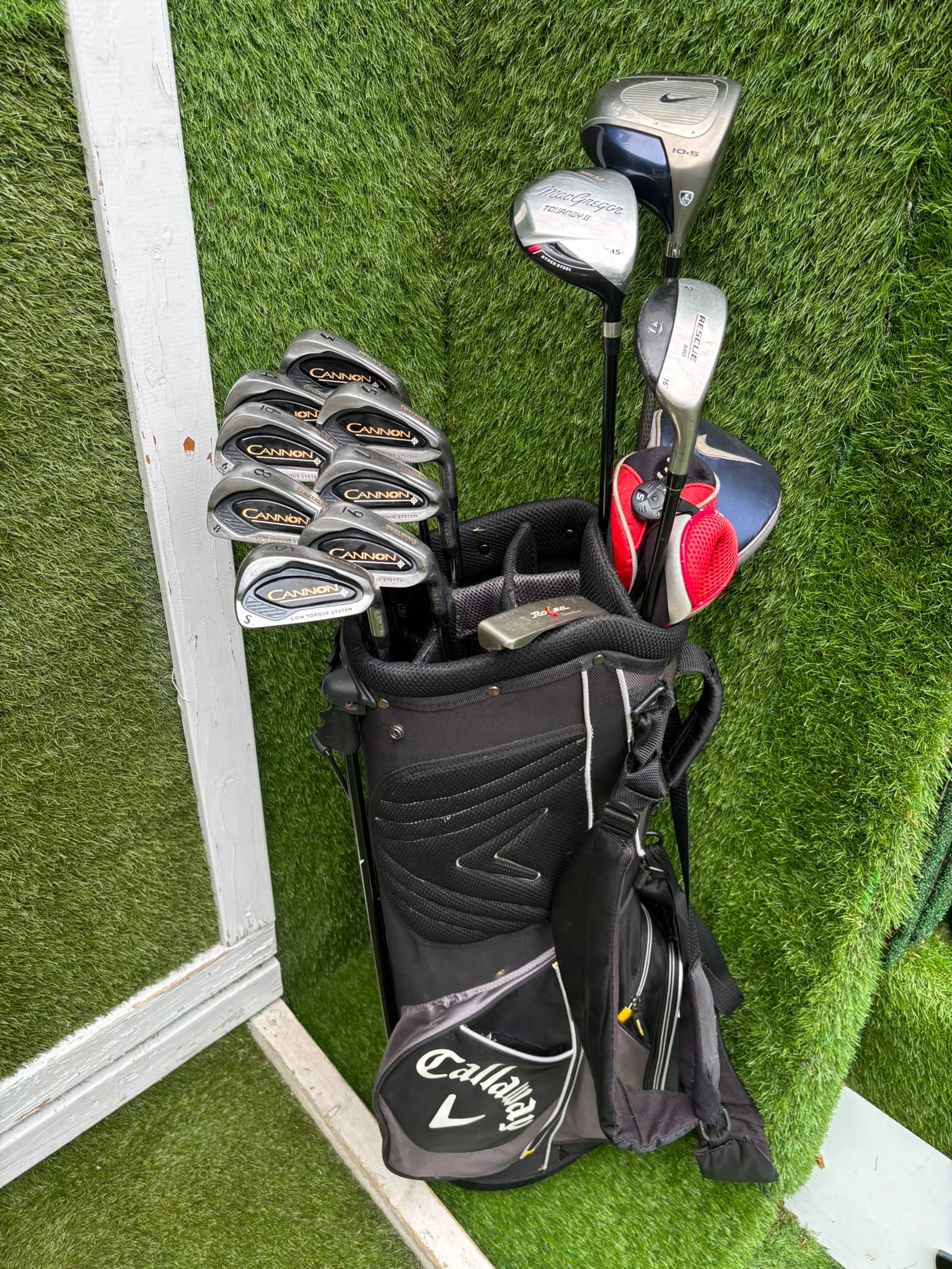 Nike Ignite Dymo² Driver, Spalding Cannon Irons (3–9, SW), TaylorMade Rescue & Rossa Putter | Callaway Stand Bag - Image 23
