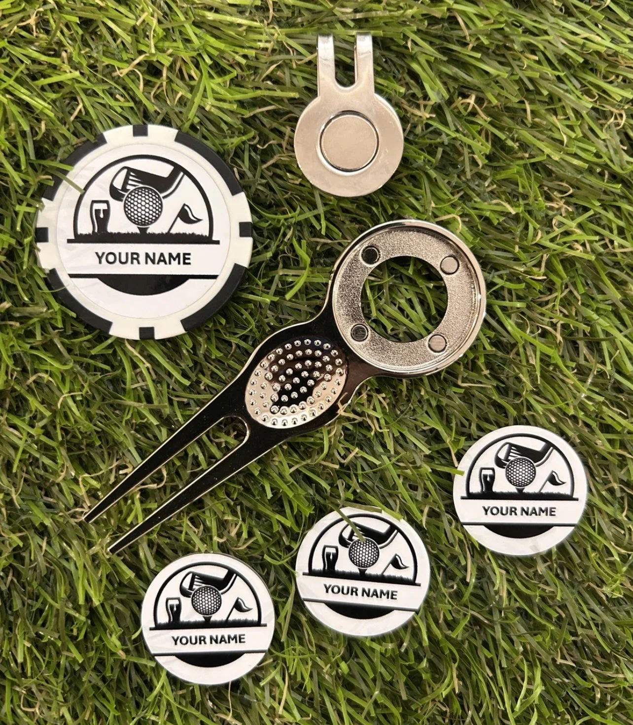 Personalized Golf Gift Set with Custom Poker Chip & Markers - Image 2