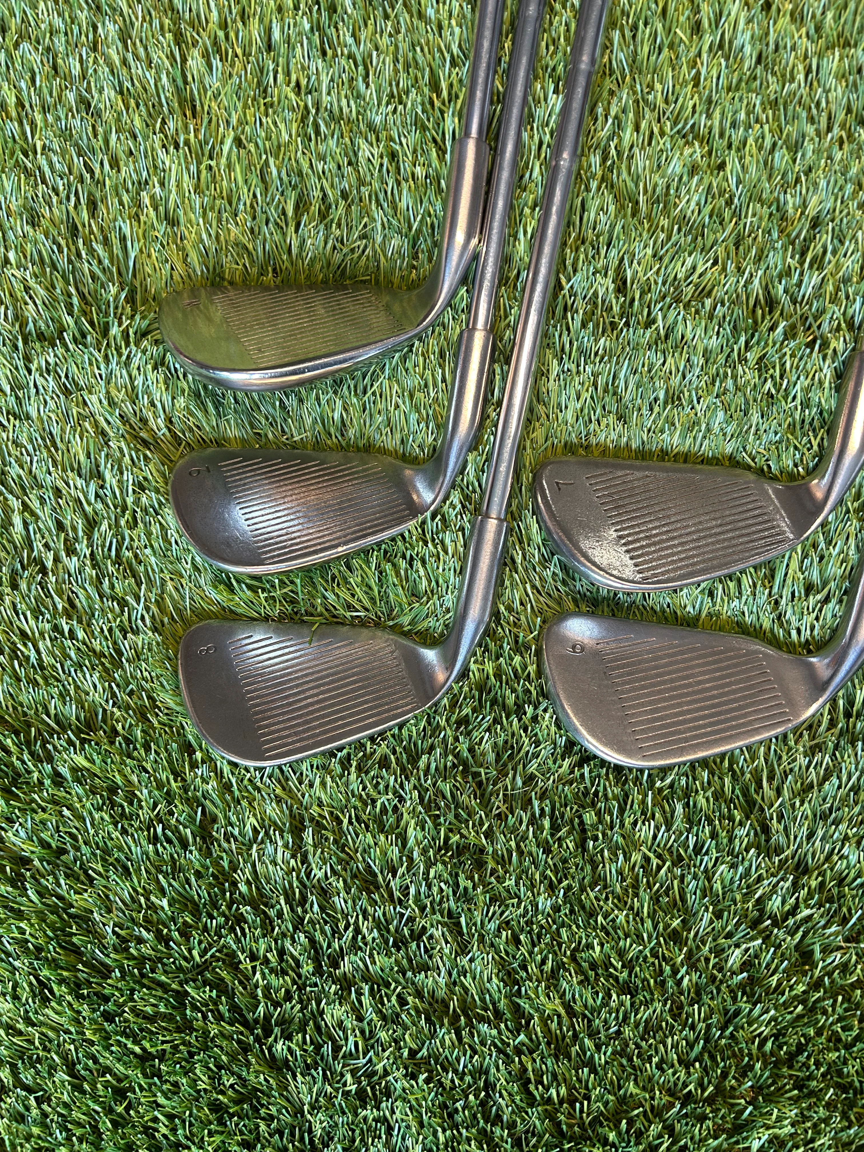 Ping Eye 2 Black Dot 6-PW Iron Set Steel Stiff RH - Image 3