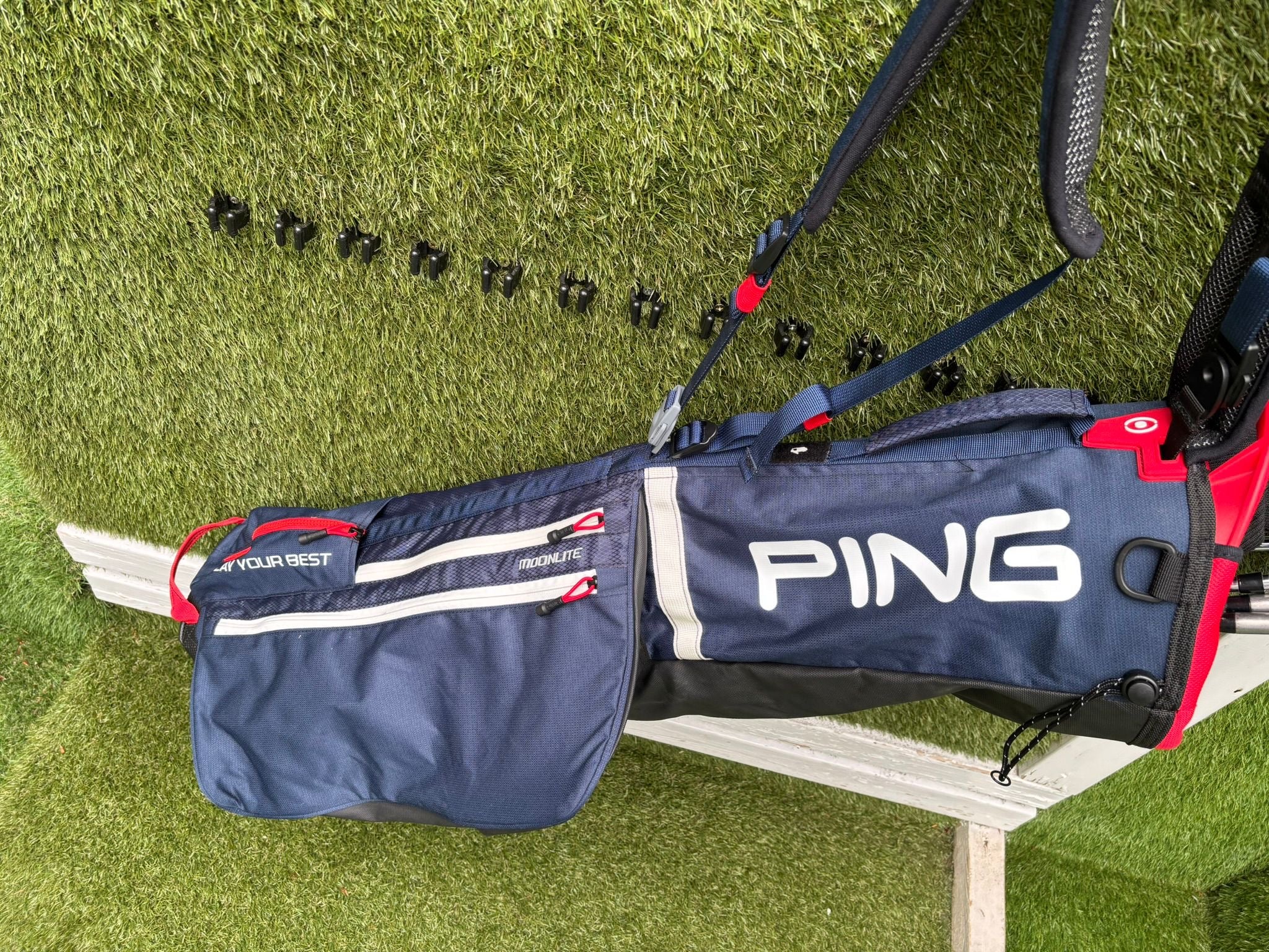 PING Moonlite Lightweight Carry / Pencil Golf Bag - Image 3