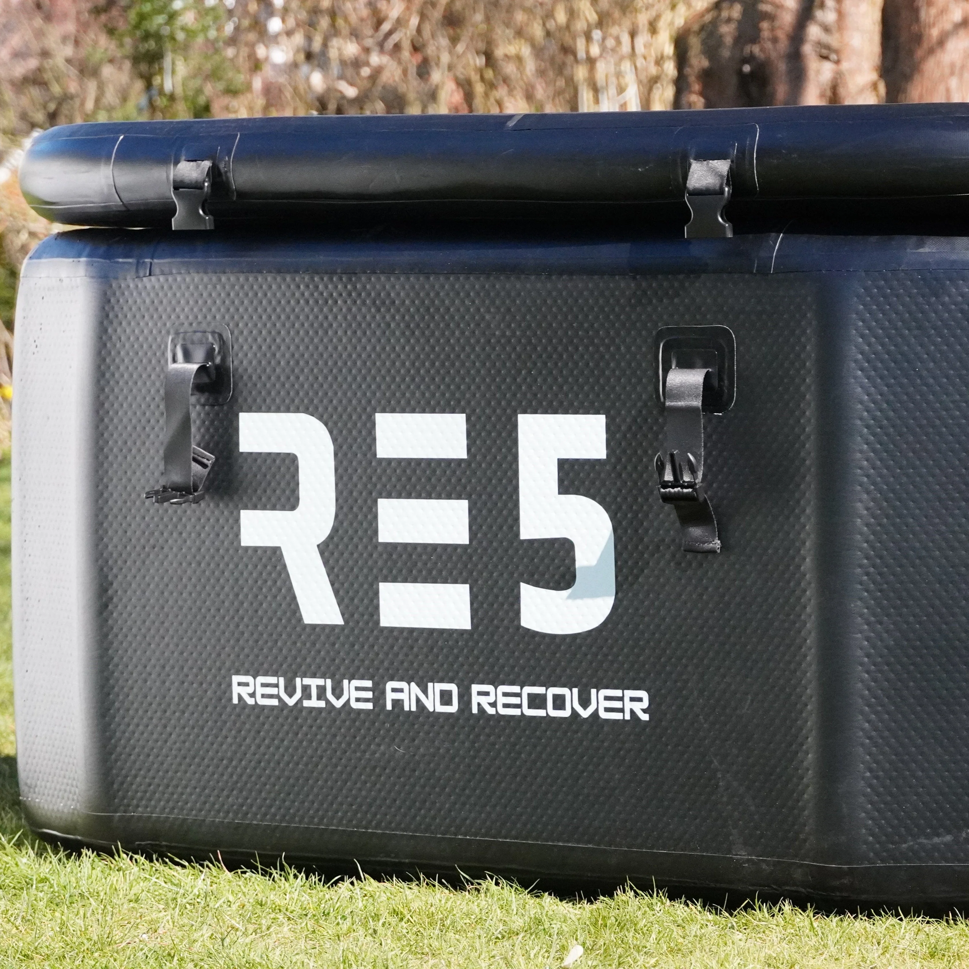RE5 Cold Plunge Ice Bath Tub for Muscle Recovery & Wellness - Image 5
