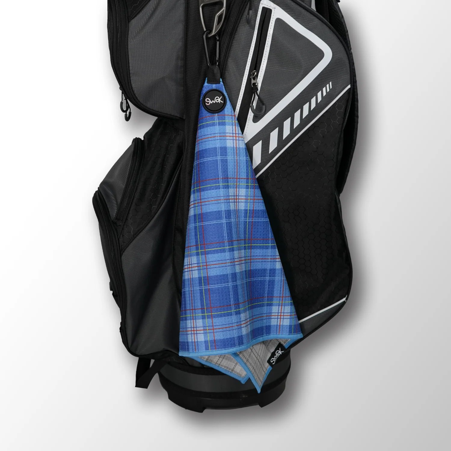 Golf Tartan Microfibre Towel with Magnet, Quick-Dry 40x60cm - Image 2