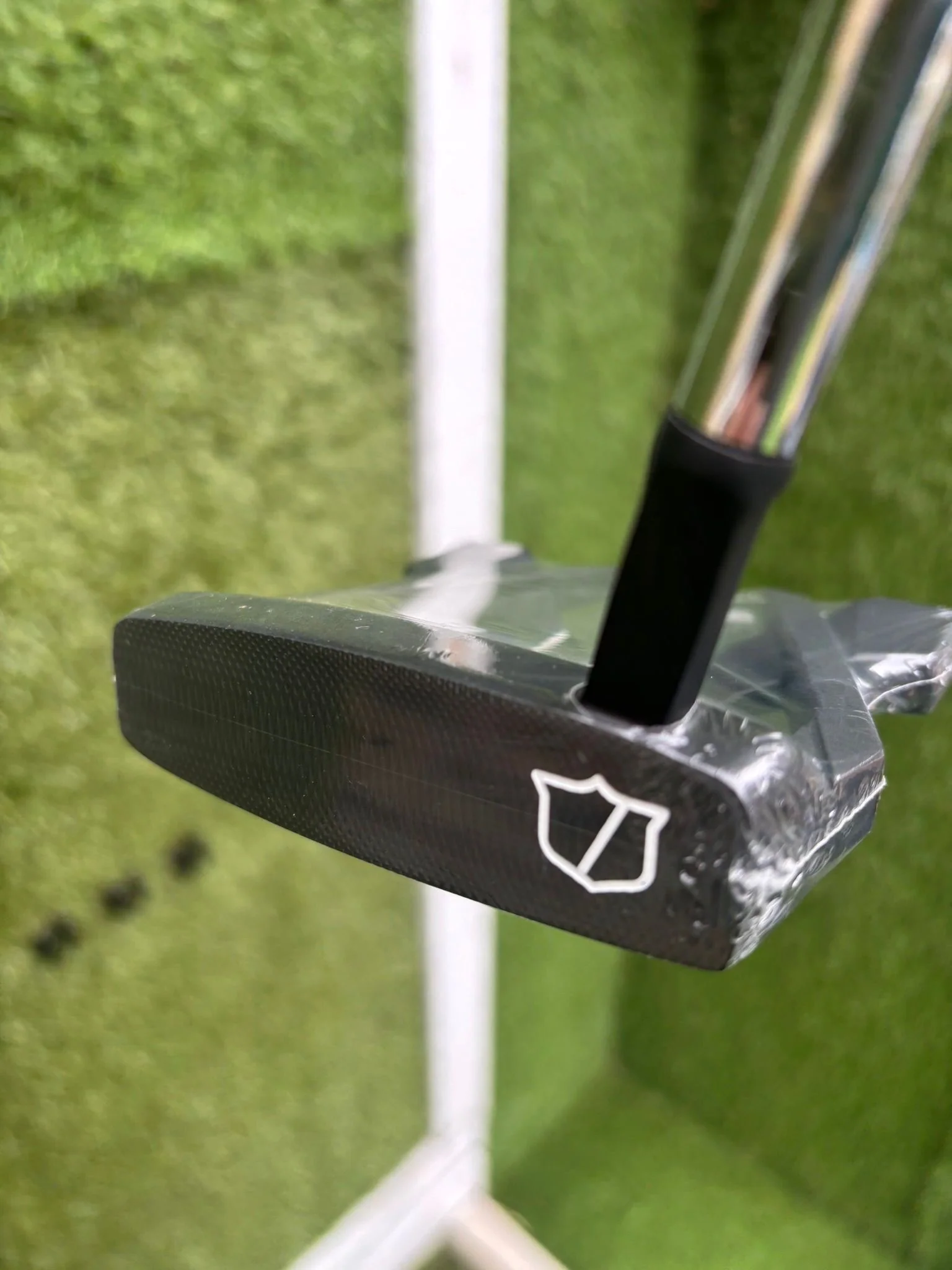 Wilson Infinite Buckingham Putter (Brand New) - Image 8