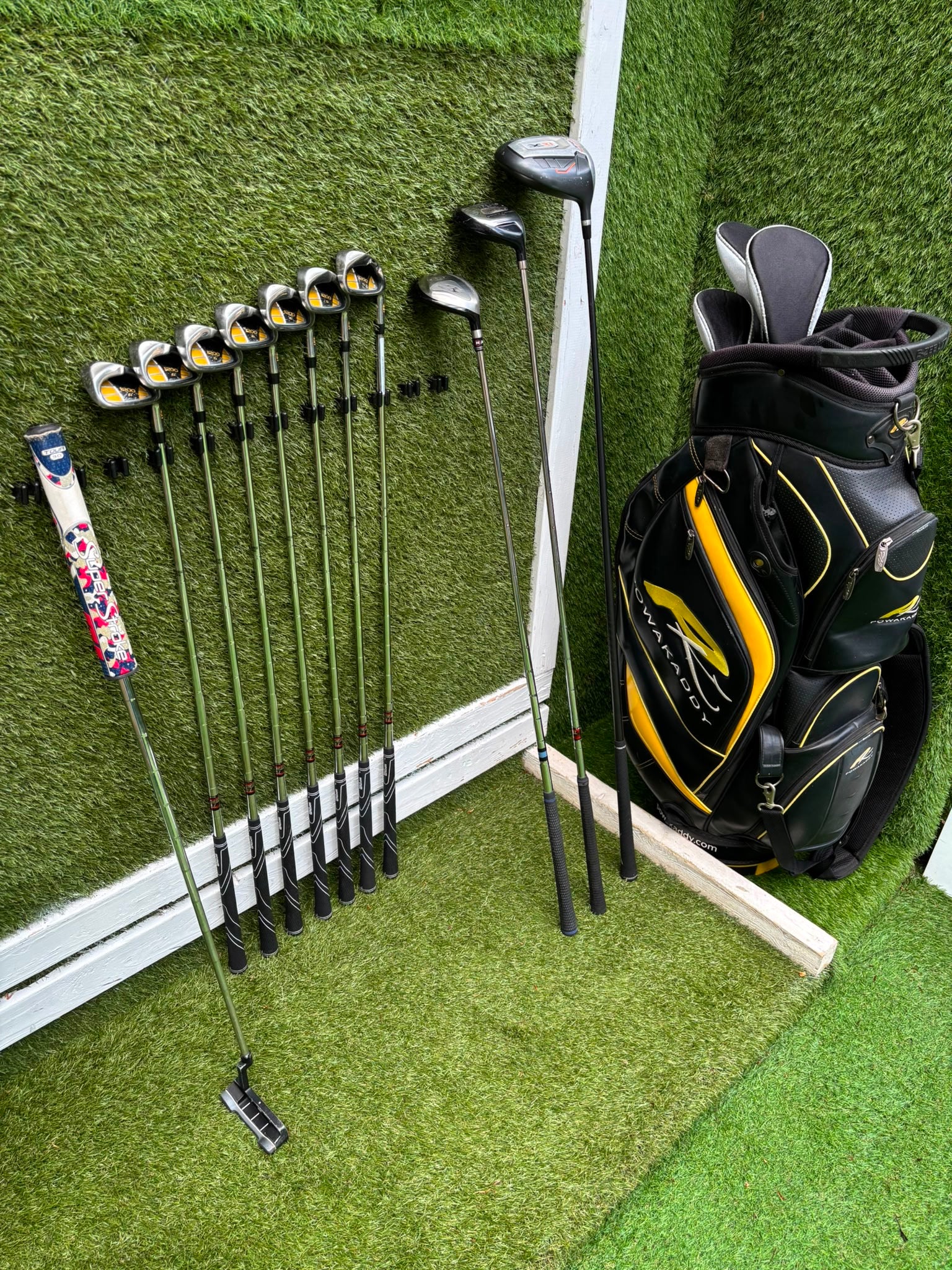 Wilson 1200 CG Golf Set with X31 Driver, RAM Hybrid & Powakaddy Cart Bag - Image 19