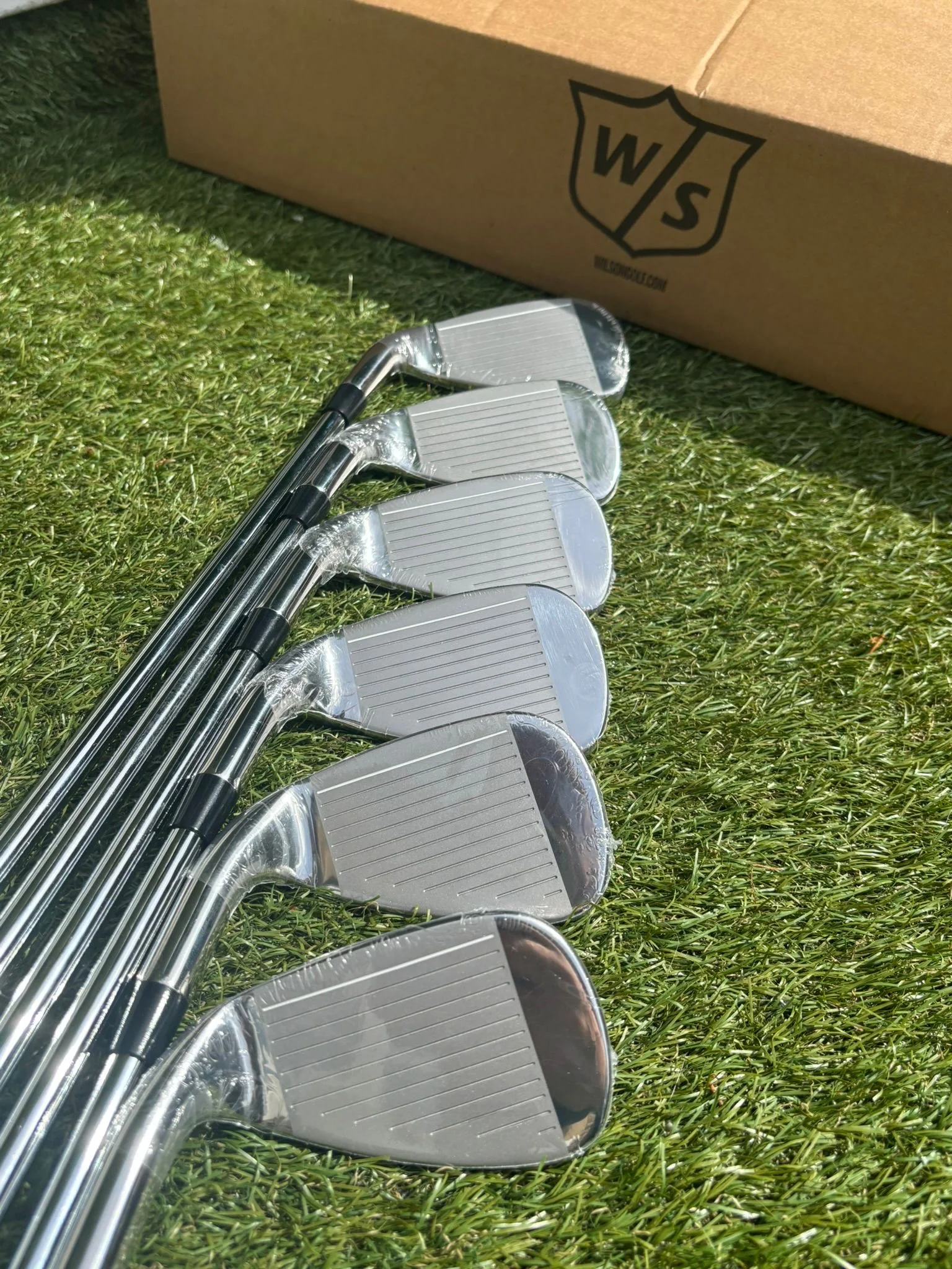 Wilson Staff D7 XS Irons 5-PW – Brand New, Factory Wrapped & Boxed - Image 4